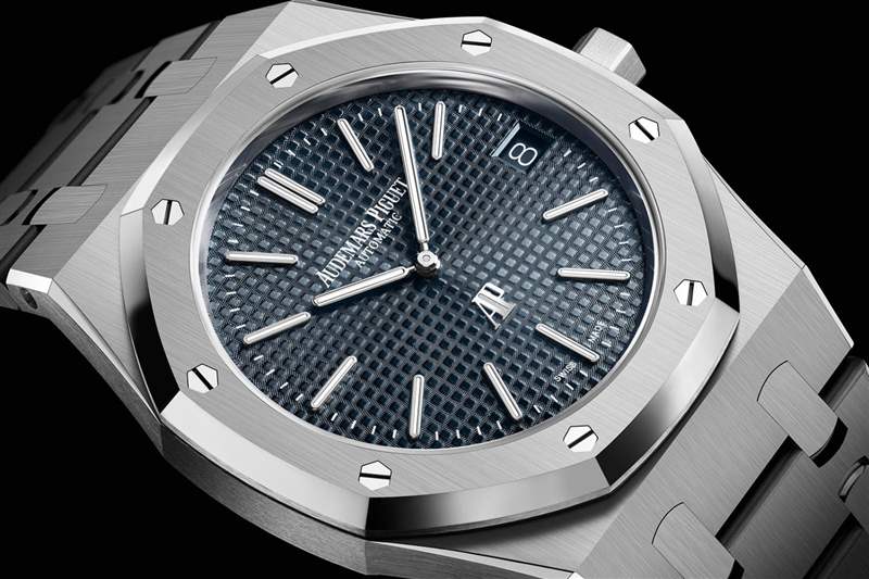 愛彼推出配備全新機芯的皇家橡樹“Jumbo”超薄款（Ref. 16202）-復刻表