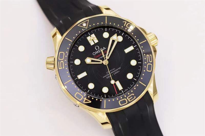 OR廠(chǎng)歐米茄海馬300米「黃金女王密使」與正品對(duì)比評(píng)測(cè)-復(fù)刻表