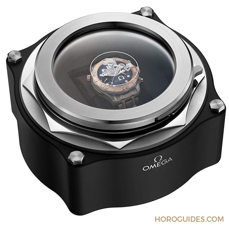 三種材質精湛融合!歐米茄大師天文臺海馬潛水300米計時碼表-復刻表