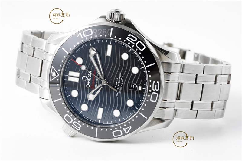 ZF廠歐米茄海馬300獨(dú)家黑色旋渦擺輪,超越vs廠和or廠海馬-復(fù)刻表