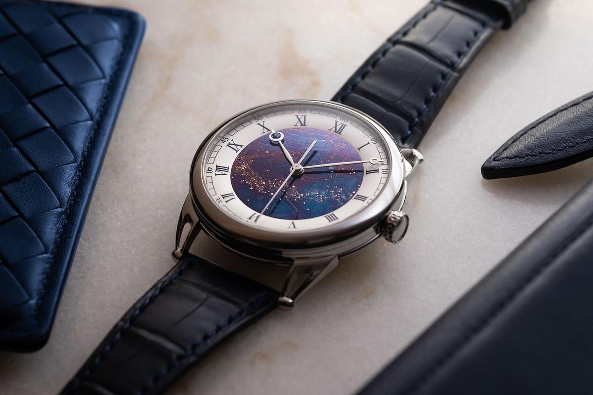 珍稀隕石面與復雜陀飛輪的華麗組合!DE BETHUNE DB25 Starry Varius Ae?rolite-復刻表