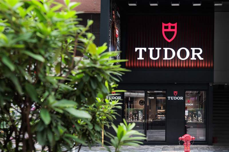 蘇麗鐘表的新店位于尖沙咀彌敦道89號 蘇麗鐘表品牌故事:最重要的是員工和待客之道|時間可變理念不變-復刻表