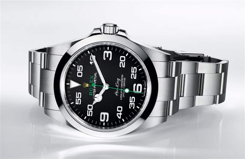 勞力士繼2016年后再度推出新款A(yù)ir-King，手表于外觀與內(nèi)在都有深度進(jìn)化。 （Rolex）