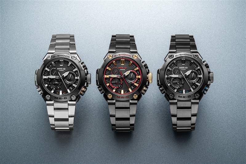 是次新作共有三款新配色，另外兩款分別為MRG-B2000B-1A1全黑與MRG-B2000D-1A黑銀（圖片來源：G-SHOCK）