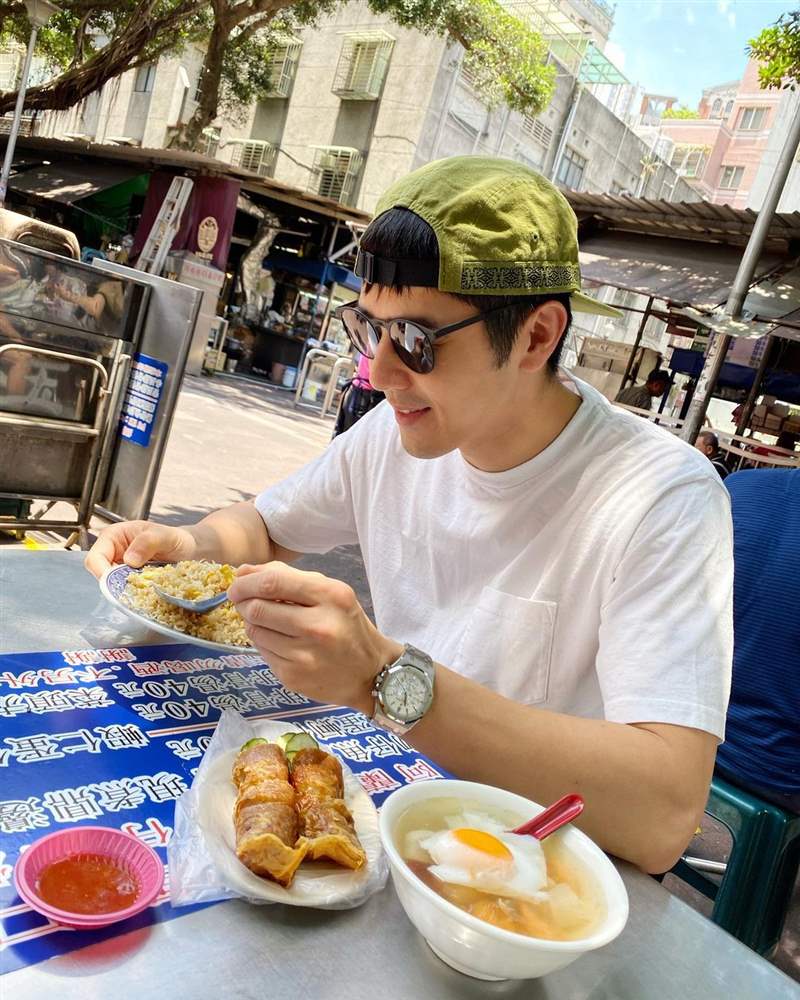 胡宇威的3個收藏故事大公開! 從皮鞋到腕表,男孩到男人的收藏之路 胡宇威的3個收藏故事大公開!從皮鞋到腕表,男孩到男人的收藏之路-復(fù)刻表