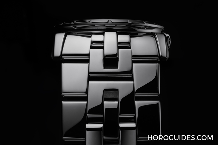 這款自動盤轉起來很迷幻!Roger Dubuis攜手空山基推出Excalibur Sorayama Monobalancier腕表-復刻表