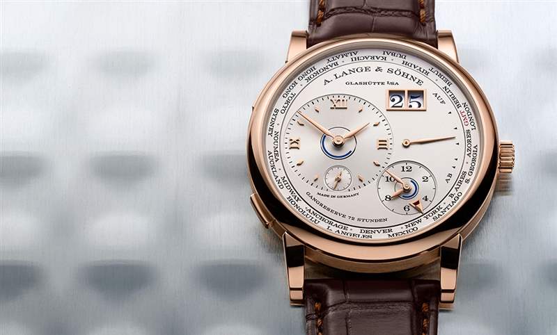 朗格Lange 1 Time Zone搭載全新自制機芯，新增實用日夜顯示