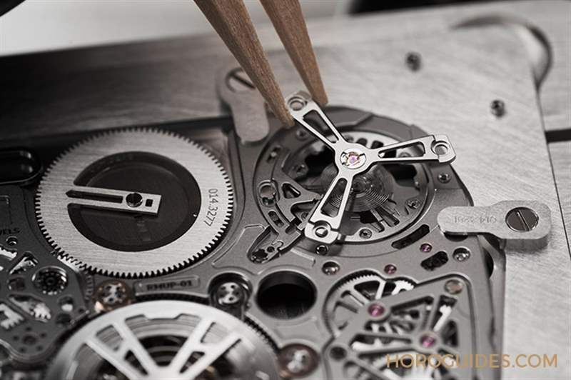 RICHARD MILLE - 世界最薄腕表！ RICHARD MILLE RM UP-01 Ferrari的三項超薄特點