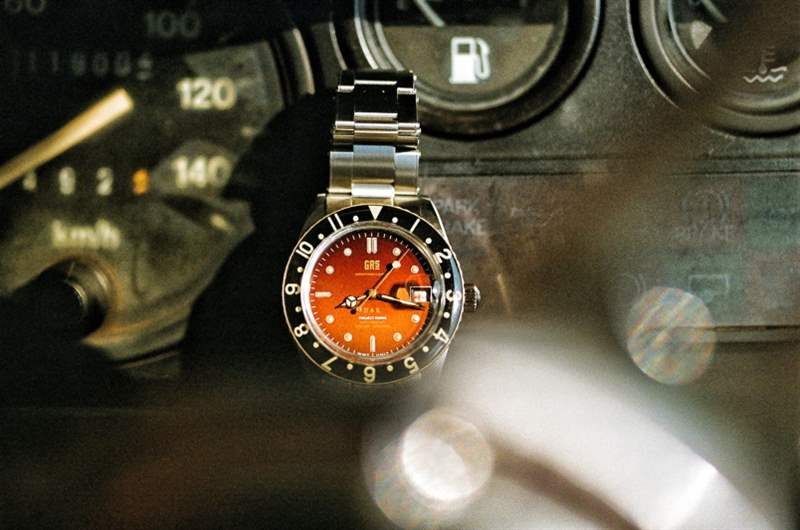 GrowthRing & Supply向來都有種舊事舊物的情懷，今趟其便與腕表品牌WMT合作，將50年代