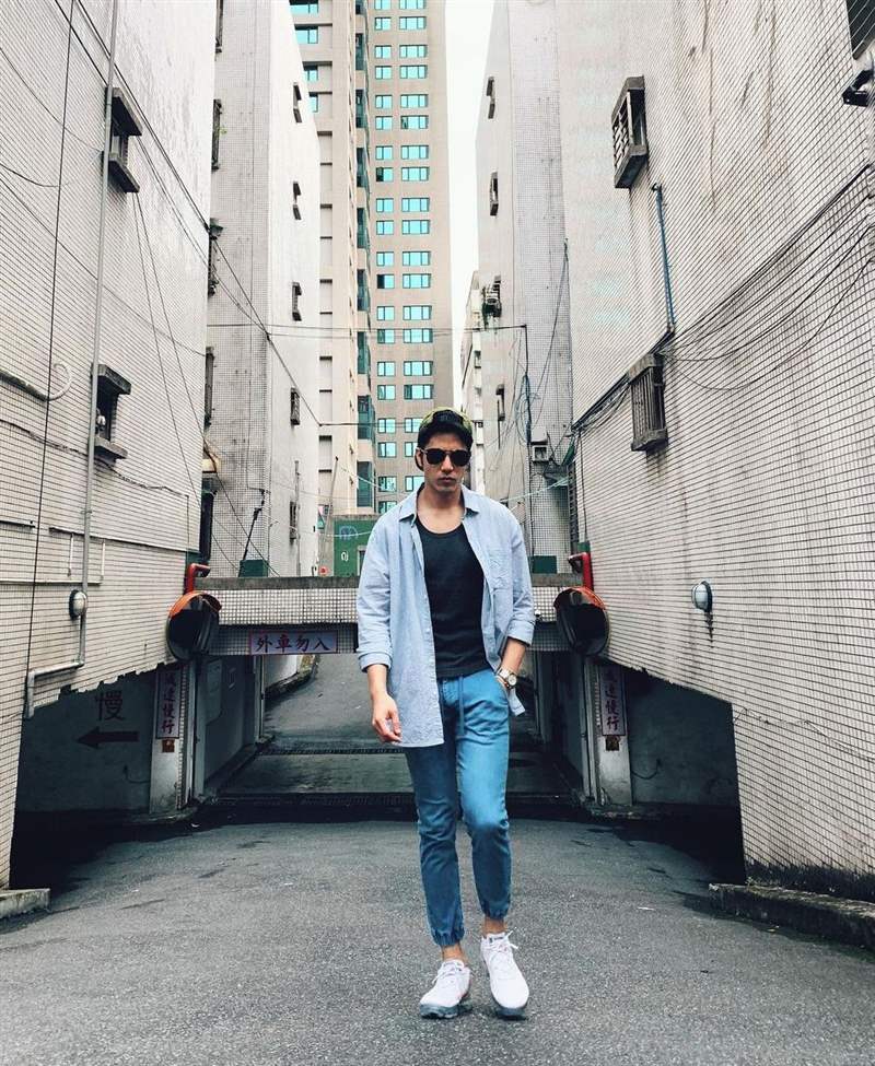 胡宇威的3個收藏故事大公開! 從皮鞋到腕表,男孩到男人的收藏之路 胡宇威的3個收藏故事大公開!從皮鞋到腕表,男孩到男人的收藏之路-復(fù)刻表