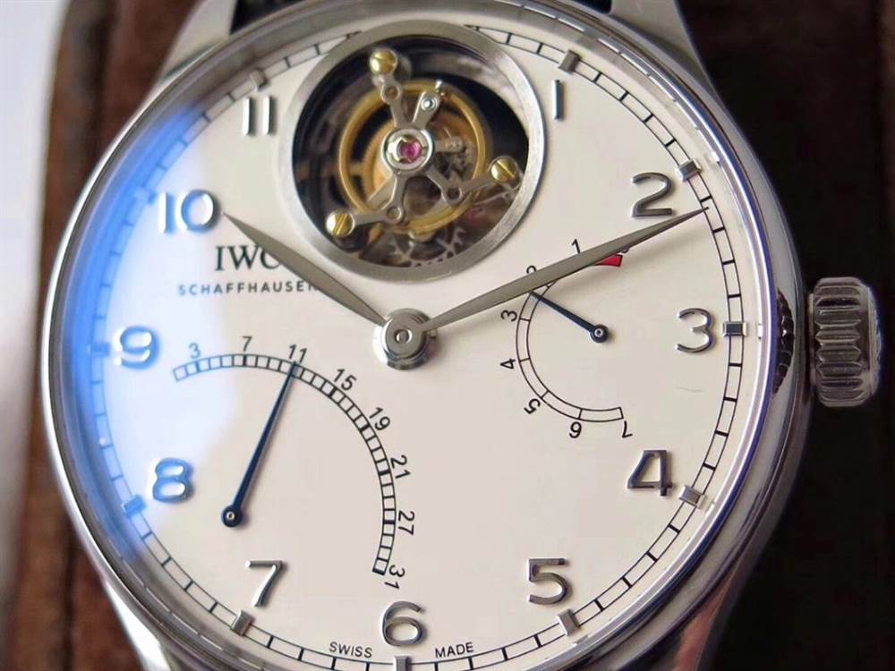 ZF廠復刻萬變萬國葡萄牙逆跳陀飛輪多少錢