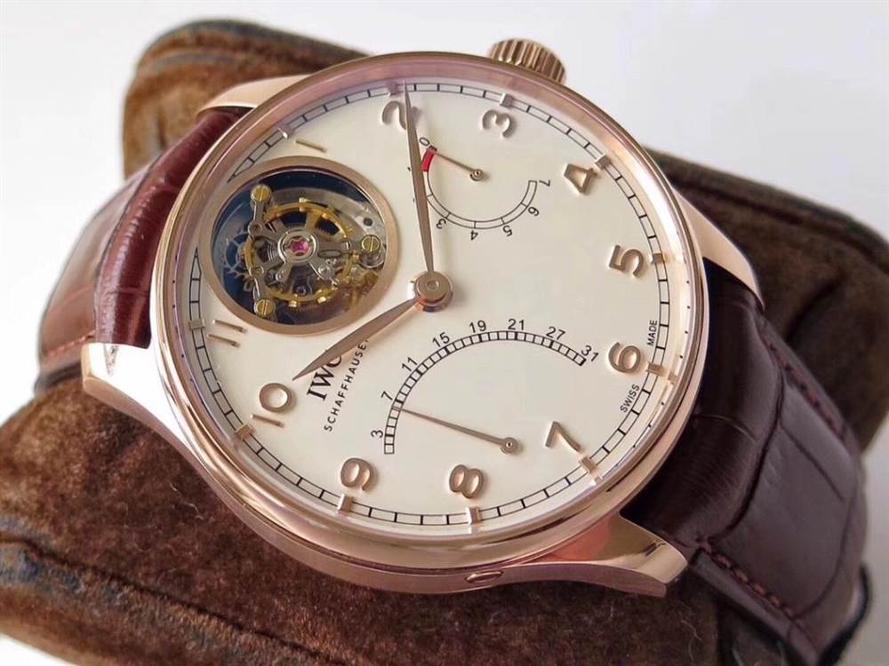 ZF廠復刻萬變萬國葡萄牙逆跳陀飛輪多少錢