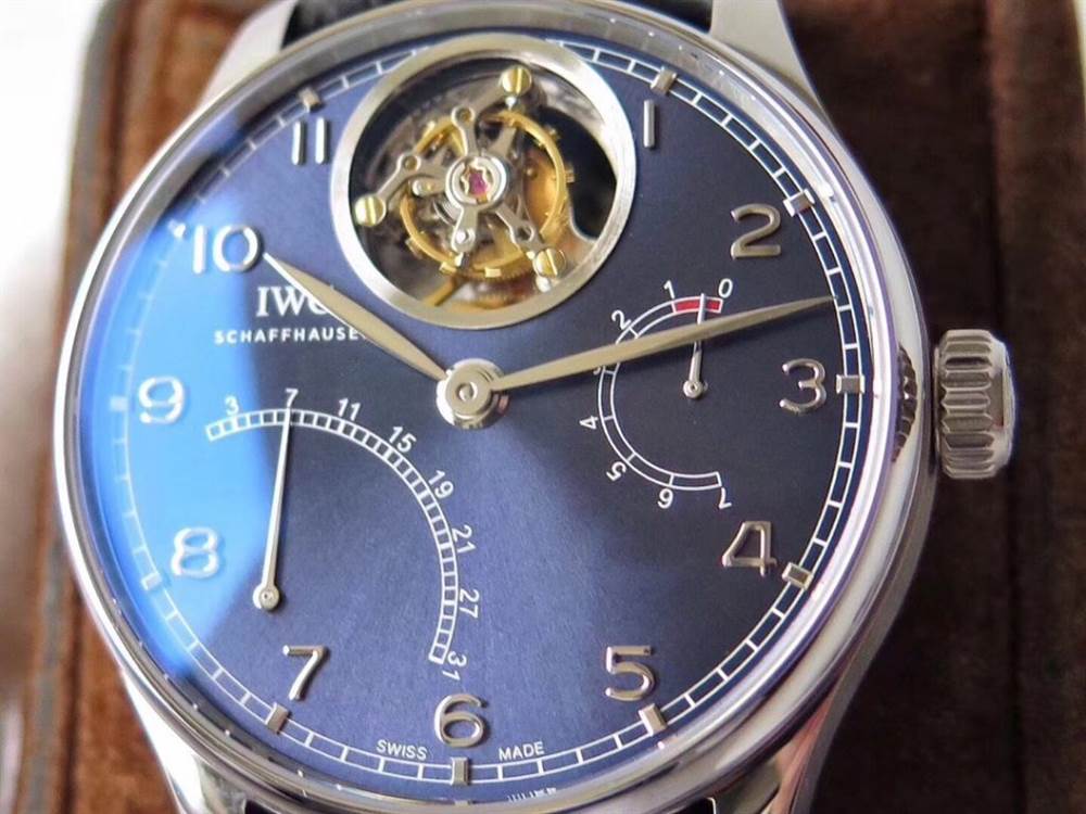 ZF廠復刻萬變萬國葡萄牙逆跳陀飛輪多少錢