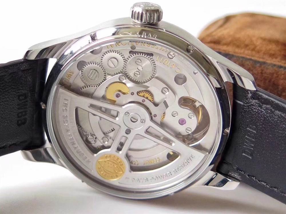 ZF廠復刻萬變萬國葡萄牙逆跳陀飛輪多少錢