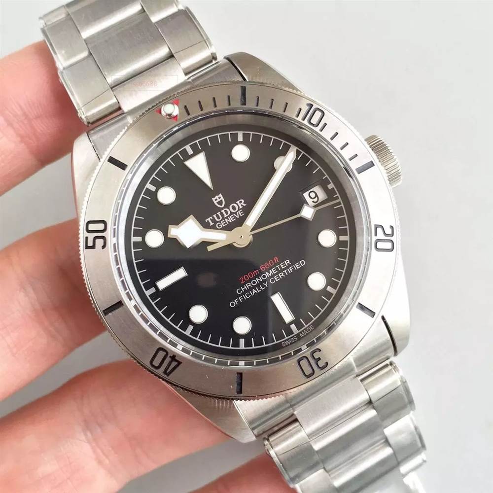 ZF帝舵碧灣系列M79730-0001腕表做工如何