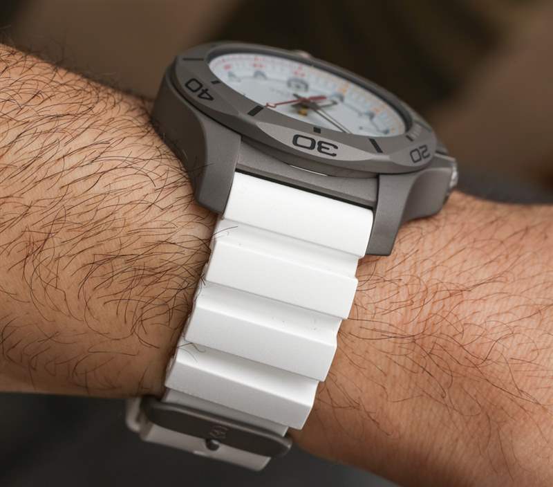 Victorinox 瑞士軍 INOX 專業潛水員鈦手表動手-復刻表