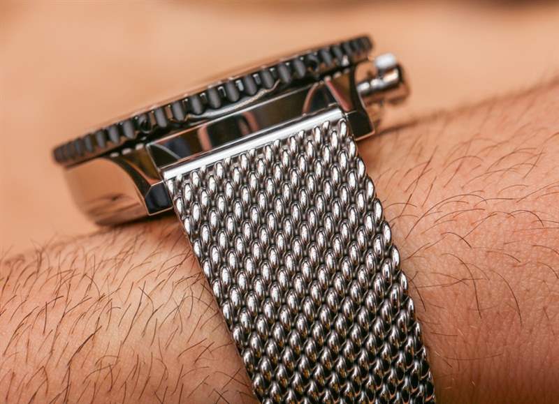 百年靈Chronoliner腕表上手體驗-復刻表