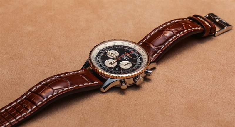 百年靈Navitimer 01 46毫米雙音腕表上手體驗-復刻表