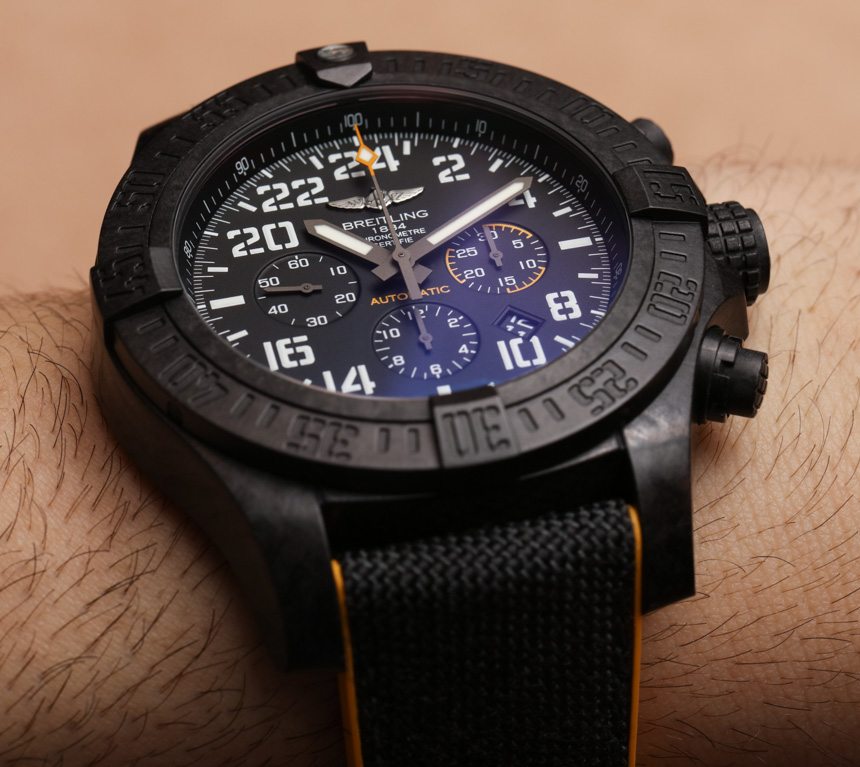 百年靈復(fù)仇者颶風(fēng)手表動(dòng)手-復(fù)刻表