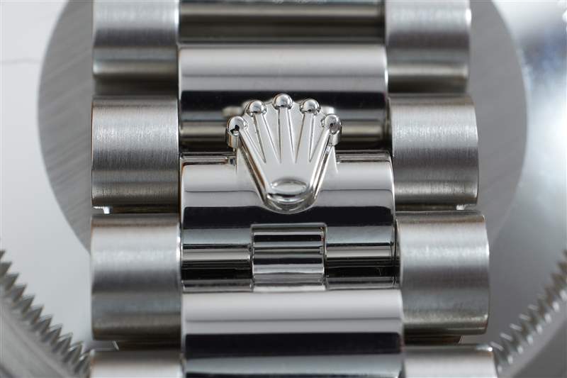 勞力士新款鉑金星期日歷腕表盡在表圈之上-復(fù)刻表