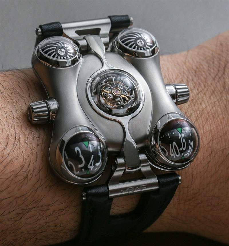 MB&F HM6太空海盜腕表上手亮相-復(fù)刻表