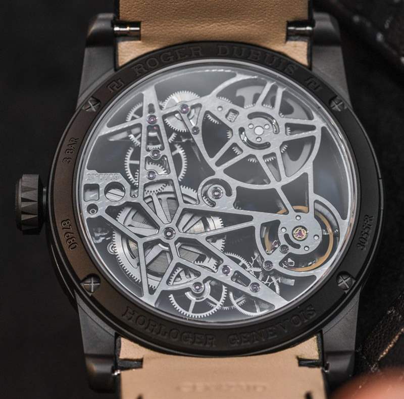 羅杰杜彼Excalibur 42自動鏤空腕表上手體驗-復刻表