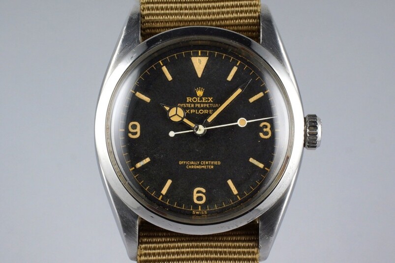 1955年推出的6610,表面改為gilt dial(俗稱「嚦架面」),是舊裝勞力士迷的至愛。 而在60 回顧Rolex Explorer歷史|369豈止是勞力士入門表!-復(fù)刻表