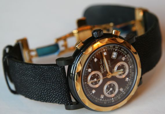 SARO寶石 BuonGusto 43朱比勒手表如何-復刻表