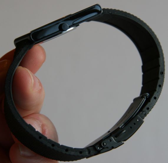 采用輕質(zhì)陽極氧化鋁的i-TOC手表-復(fù)刻表