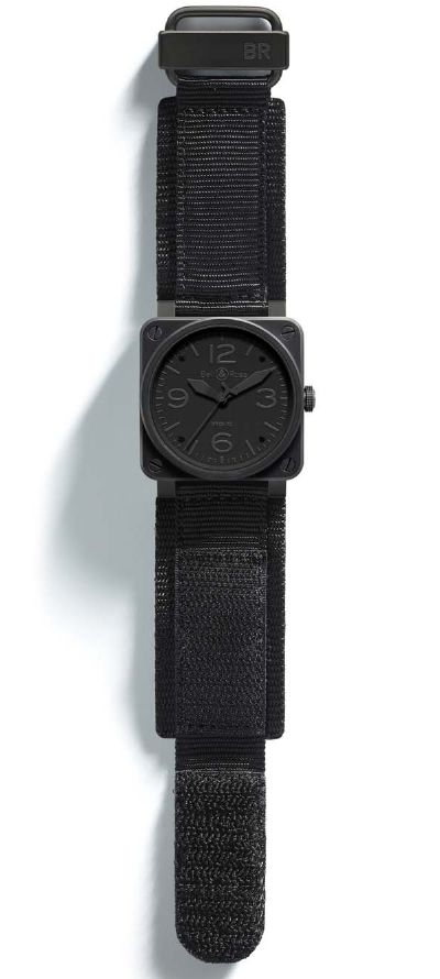 BR-01將幻影火炬傳遞給BR-03 92腕表-復刻表