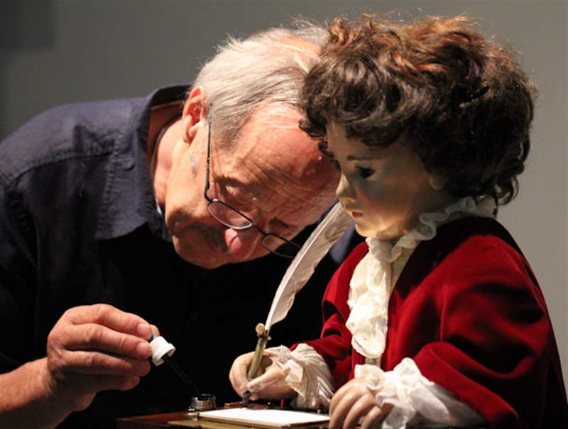 雅克德羅“作家”自動機(jī):很棒的古董安卓-復(fù)刻表