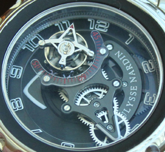 Ulysse Nardin Freak Diavolo watch close 雅典表怪胎迪亞沃羅Freak Diavolo腕表-復(fù)刻表