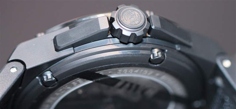 IWC 萬國表碳纖維和陶瓷工程師腕表 3