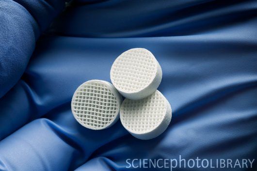 表殼材料說明：陶瓷-復刻表