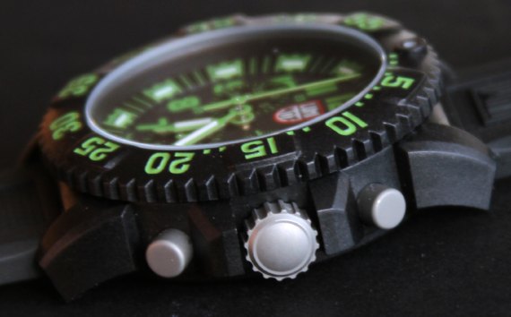 Luminox Colormark Chrono 9 Luminox Colormark Chrono夜光手表-復(fù)刻表