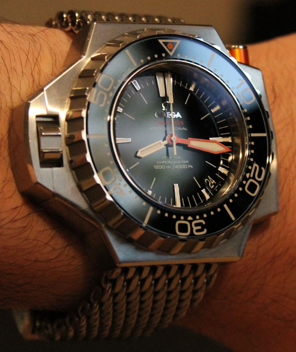 歐米茄海馬Ploprof 1200M手表評論-復刻表