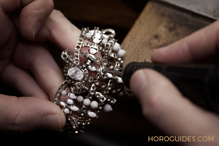 最奢華的斜紋軟呢,TWEED DE CHANEL頂級珠寶系列-復刻表