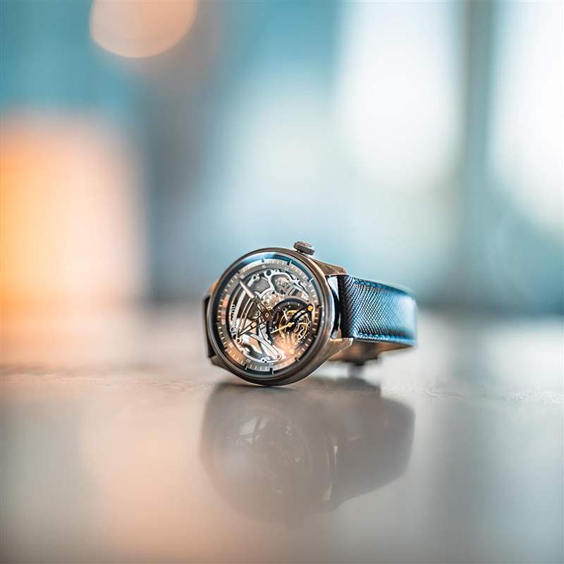 瑞士初創表廠BA111OD進駐香港嶄新商業模式造就極親民陀飛輪-復刻表