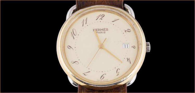 30歲女人戴什么手表好看(適合30歲女人戴的手表品牌)-復(fù)刻表