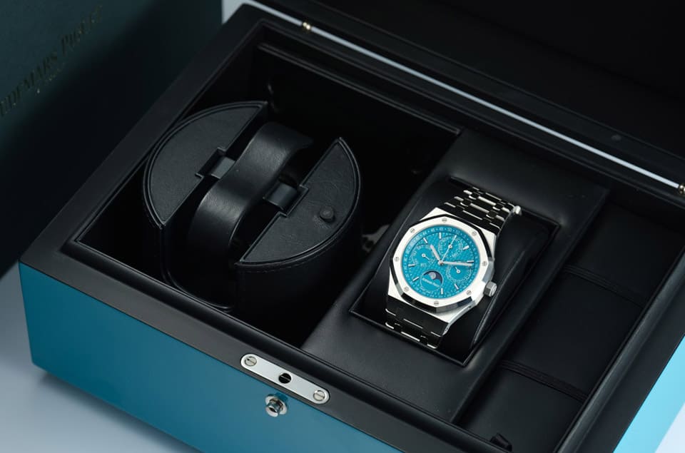 「錯(cuò)過(guò)PP金鷹TIFFANY的人把握機(jī)會(huì)」稀有AP皇家橡樹(shù)萬(wàn)年歷開(kāi)價(jià)1500萬(wàn)臺(tái)幣-復(fù)刻表