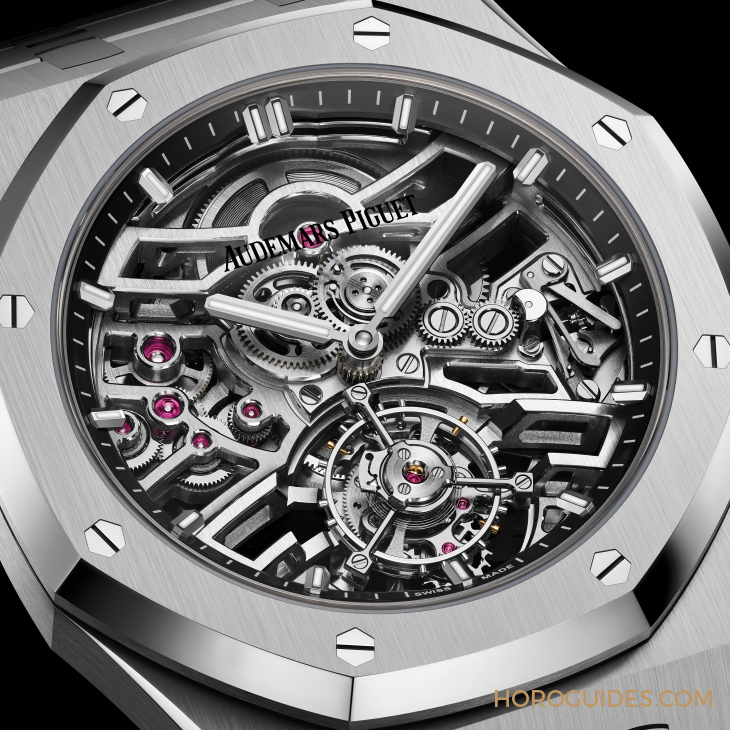 AUDEMARS PIGUET - ROYAL OAK - 26735ST. OO.1320ST.02 - 不銹鋼 VS 沙金你更愛哪一種？ AP愛彼Royal Oak自動上鏈飛行陀飛輪鏤空腕表Ref.26735