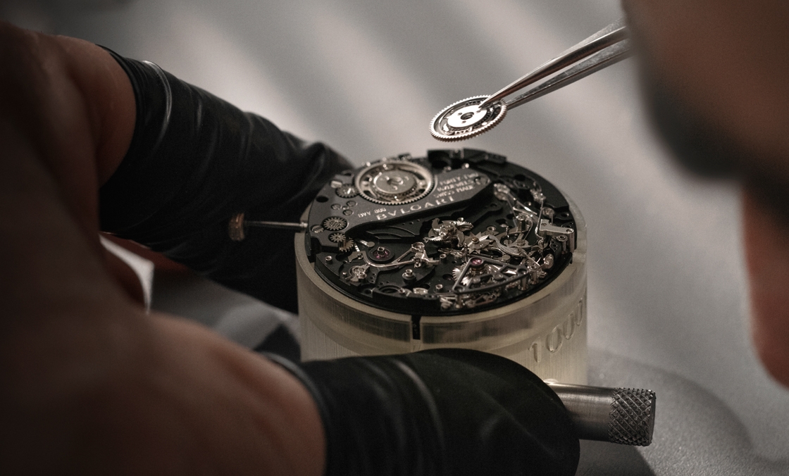 BVLGARI - OCTO - 103933 - BVLGARI品牌史上最復雜表款Octo Roma大自鳴陀飛輪腕表于2024日內瓦鐘表展亮相